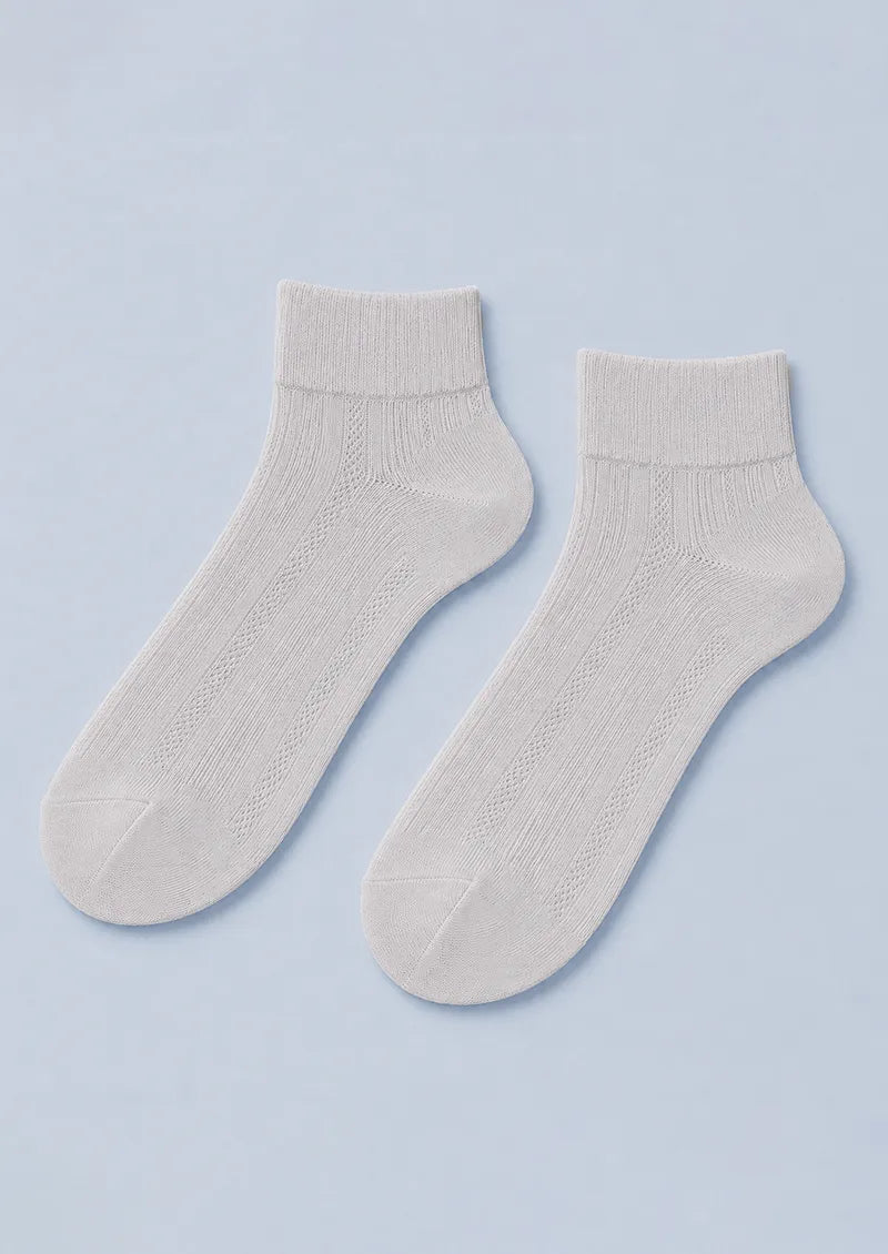 Silver-Grey Ribbed Crew Socks