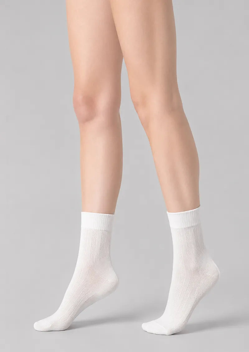 White Ribbed Crew Socks