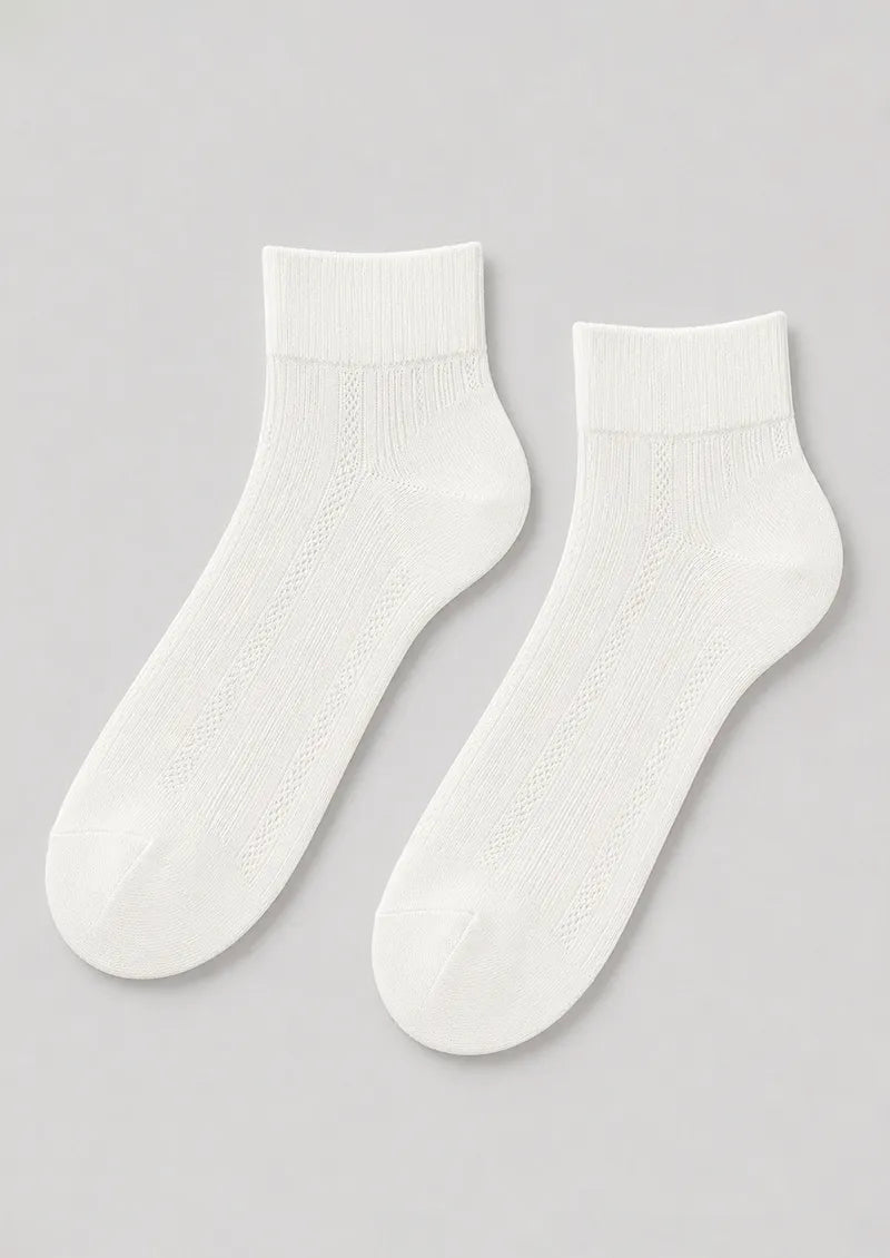 White Ribbed Crew Socks