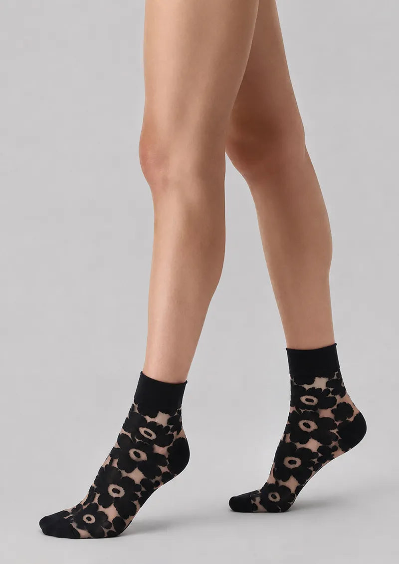 Sheer Floral Pattern Crew Socks