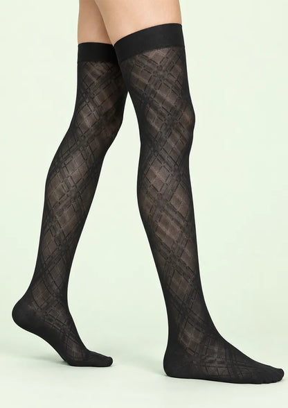 White Diamond Lattice Knee Stockings