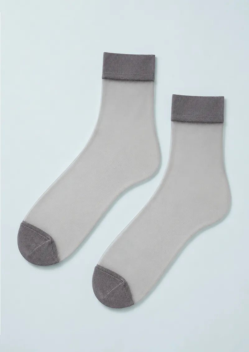 Gray Solid Sheer Cuff Ankle Socks