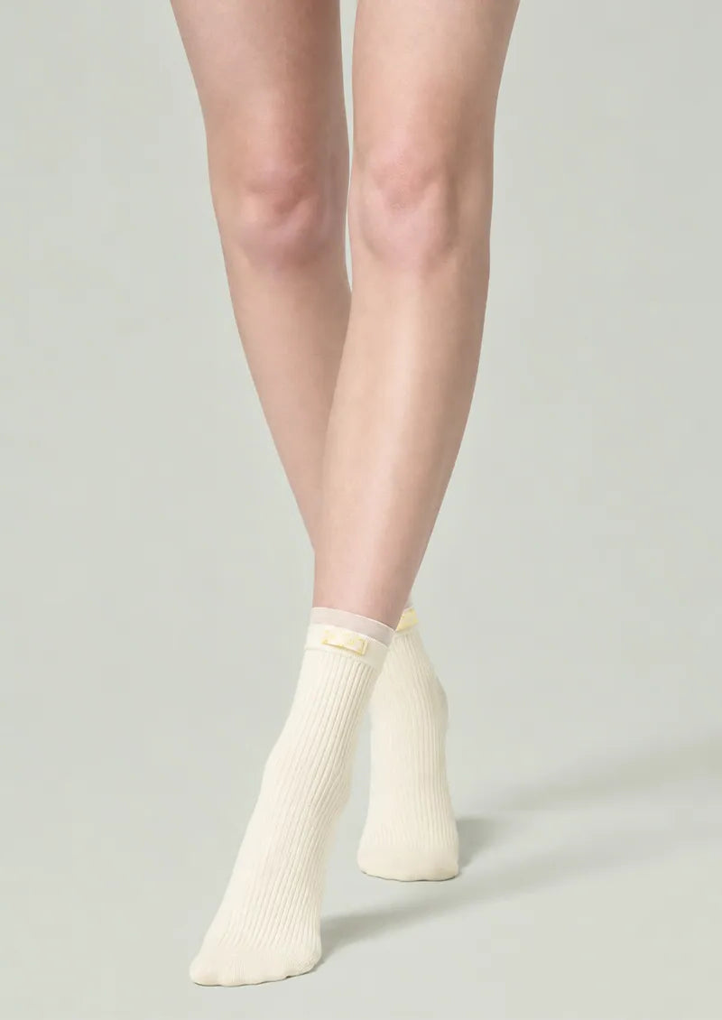 Ivory Ribbed Sheer Cuff Ankle Socks