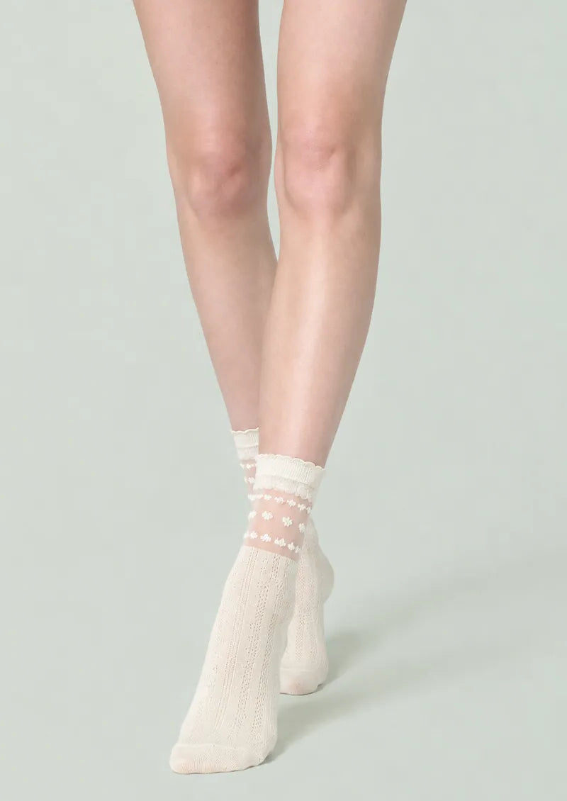 Ivory Floral Pointelle Ruffle Cuff Ankle Socks