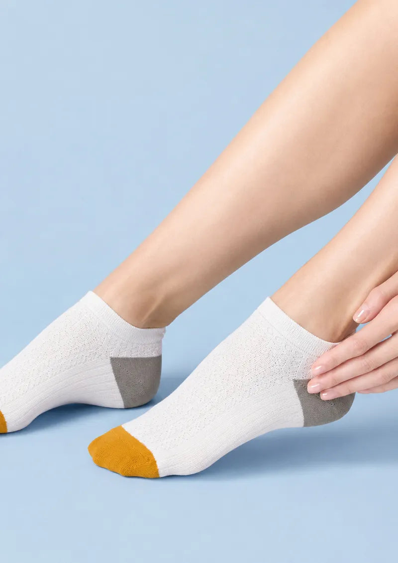 Ivory Pointelle Colorblock Low-Cut Socks