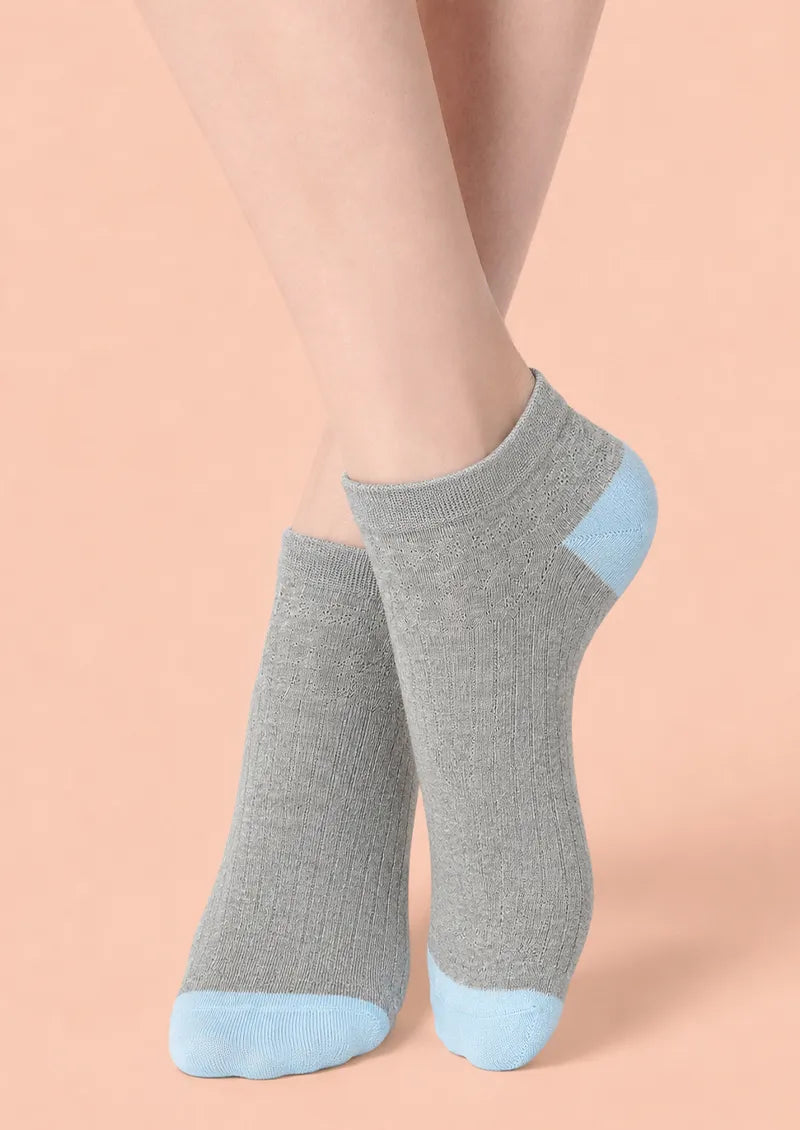 Heather Gray & Blue Textured Colorblock Ankle Socks