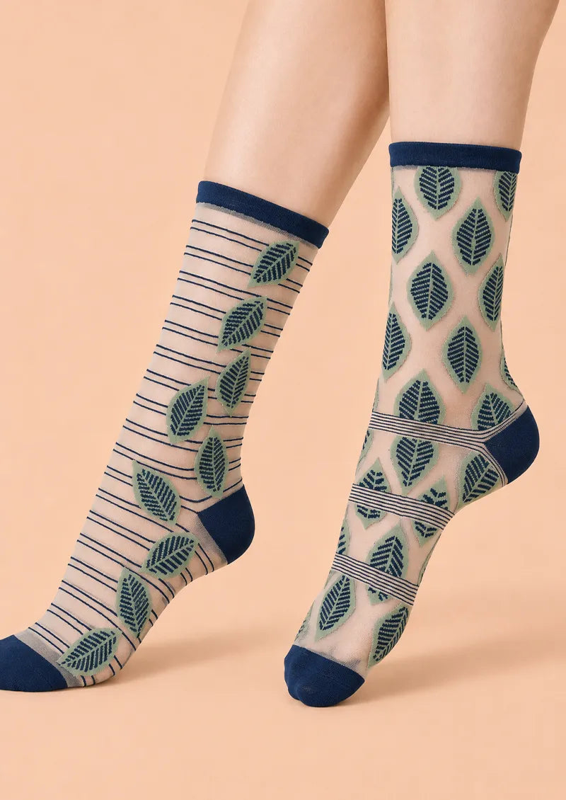 Navy Leaf Stripe Jacquard Knit Short Socks