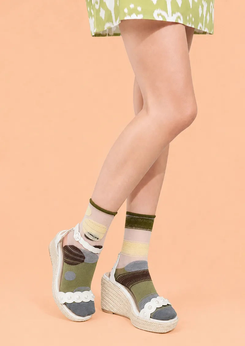 Olive Abstract Circle Jacquard Knit Short Socks