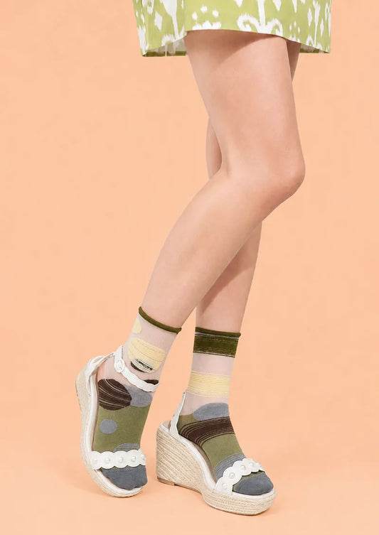 Olive Abstract Circle Jacquard Knit Short Socks