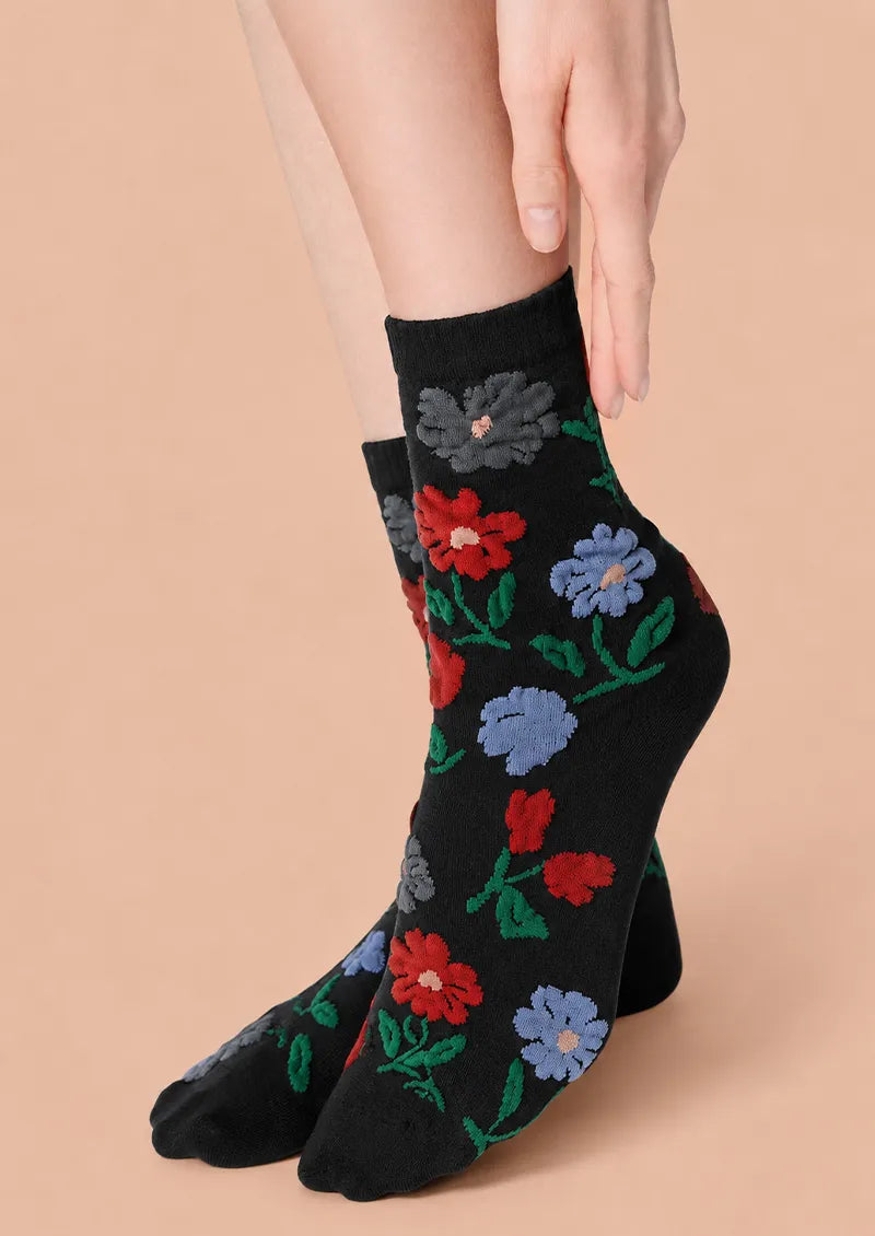 Black Garden Floral Crew Socks
