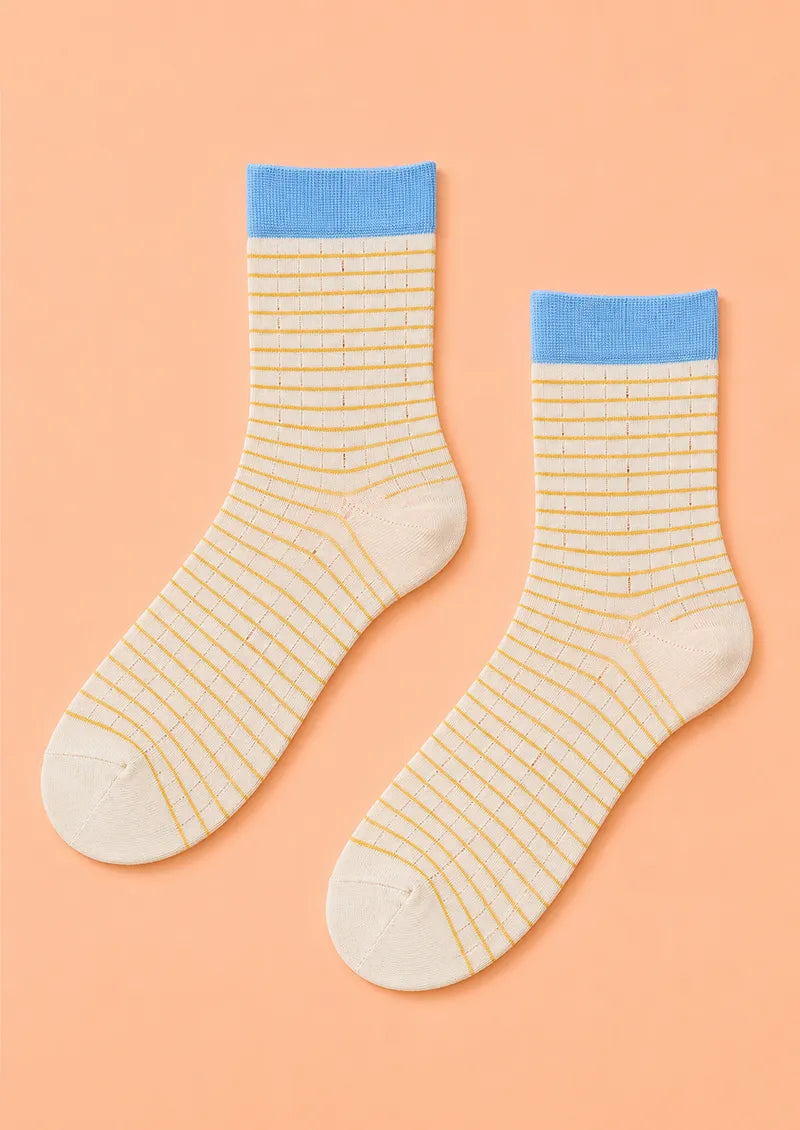 Ivory Yellow Plaid Blue Cuff Low-Cut Socks
