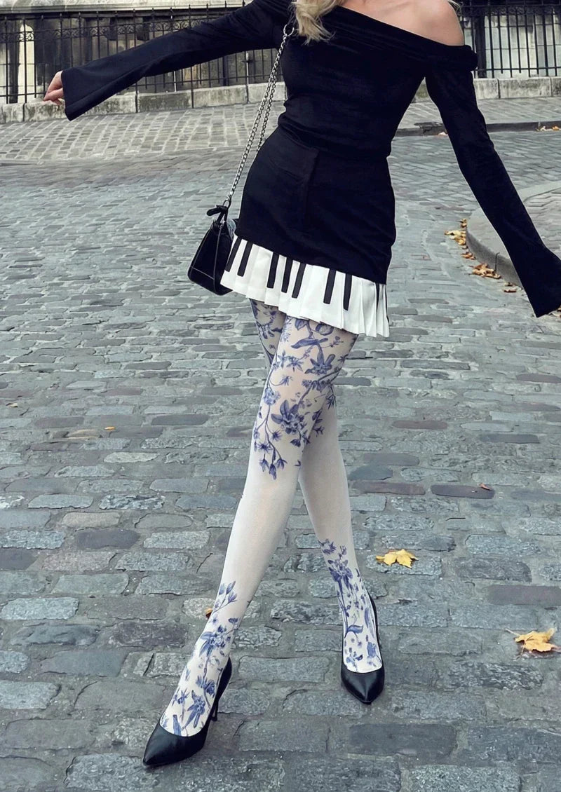 Blue White Porcelain Panel Printed Tights
